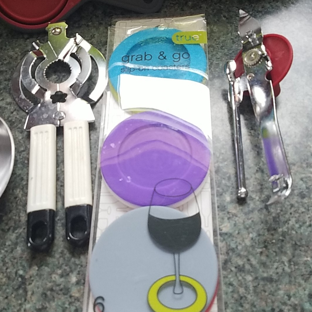 Kitchen Utensils Mixed Brands. - Picture 4 of 7
